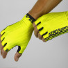 GANTS COURTS PRO AERO SILA - JAUNE FLUO