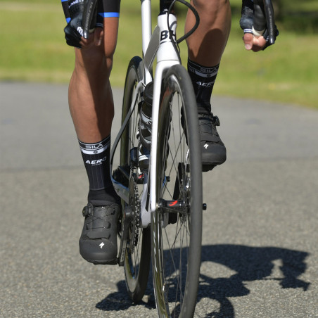 CHAUSSETTES SILA PRO AERO - Mi-hautes BLANC