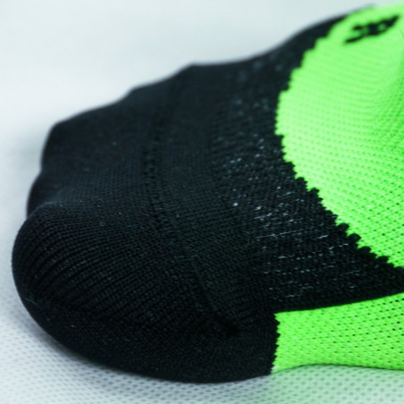 SOCQUETTES TECHNICS SILA - VERT FLUO / NOIR